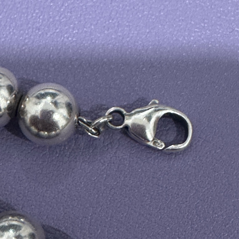 Tiffany & Co. Silver Bead Bracelet with Heart Tag - Picture 4 of 12